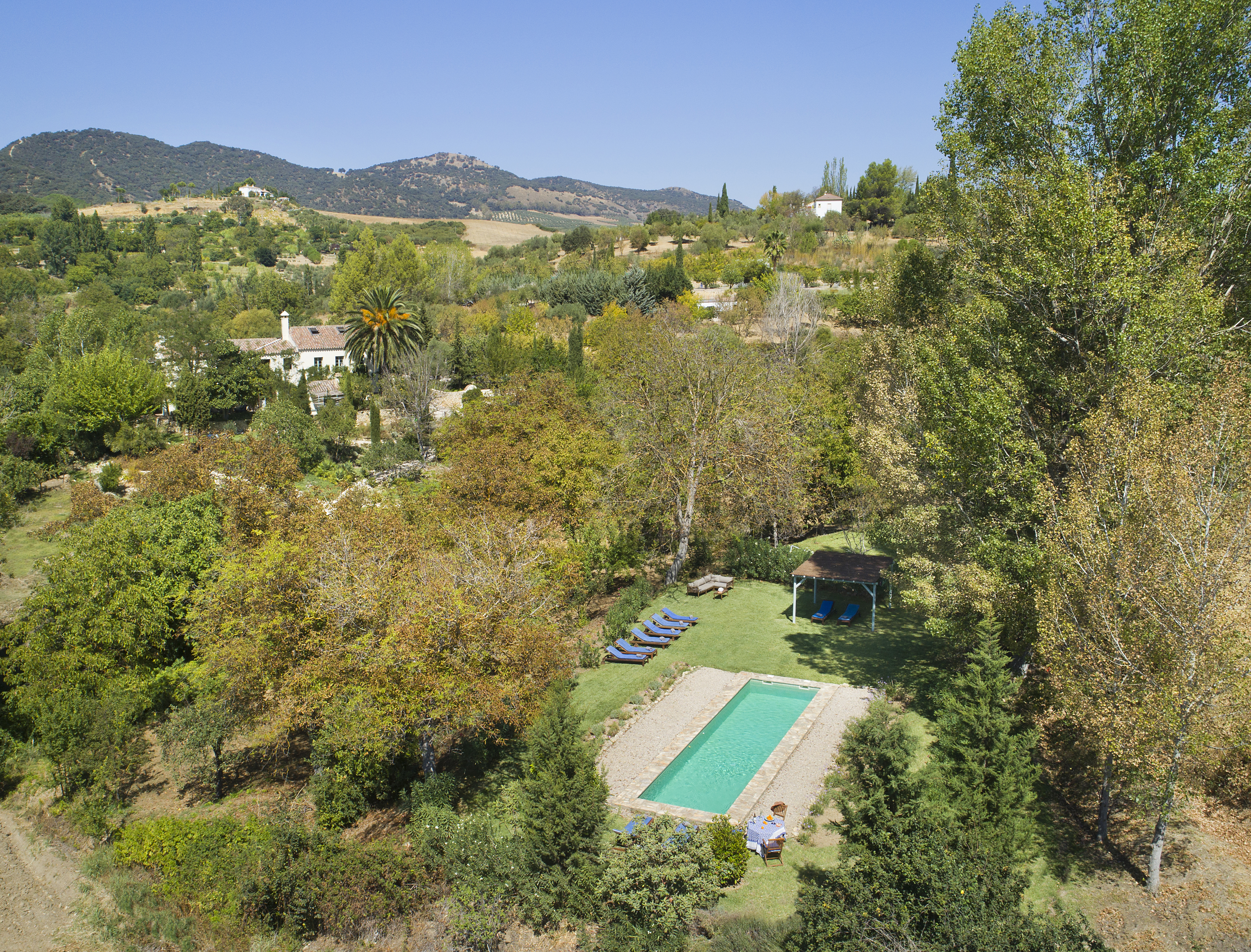 CASA MAIA - Aerial of house and pool